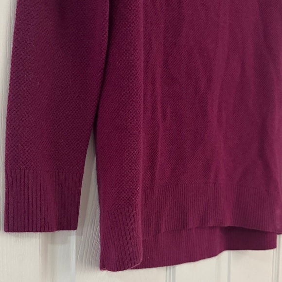 Deep Red V-Neck Sweater - Picture 4 of 5